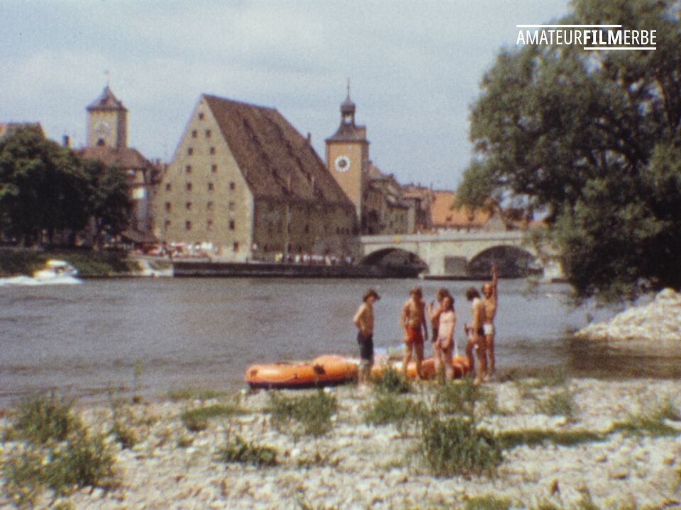 Regensburg residents and their dogs – Still 2/20